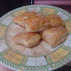 A picture of Air Fried Cinnamon Puffs.