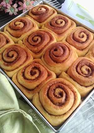 Foto resep Cinnamon Rolls ala Devina Hermawan