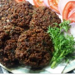 A picture of Keeme ke kabab.