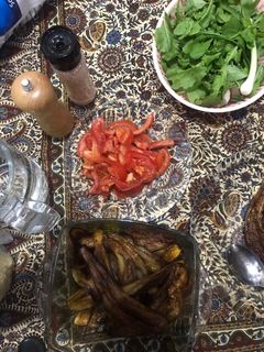 عکسی از دستور بادمجان و گوجه