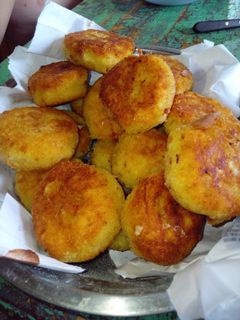 Una foto de Bombas de papa con queso