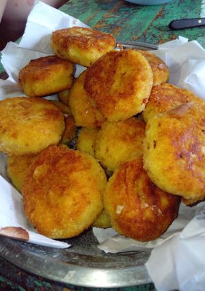Una foto de Bombas de papa con queso
