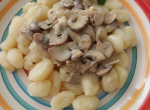 Una foto de Gnocchis con salsa de champiñones