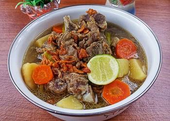 Resep Baru Sop tulang sapi (bumbu dasar bawang) Ala Restoran