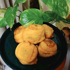 A picture of Mumbai Magic Vada.