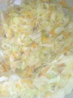 A picture of Cabbage carrot.