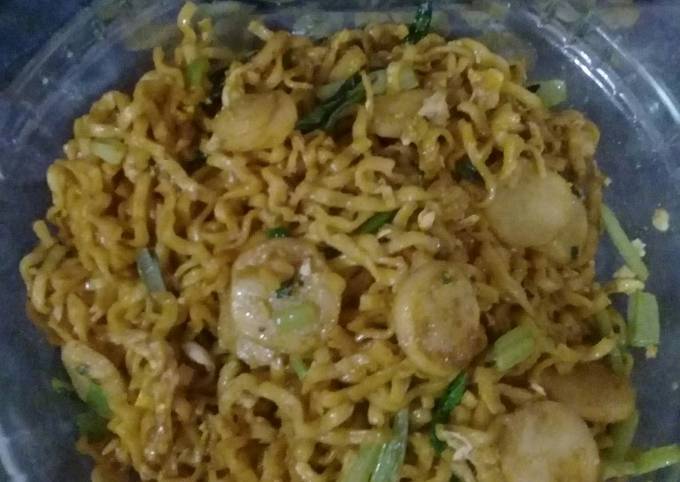 Resep Mie goreng burung dara bakso ikan maknyus oleh ely ...