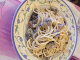 Spaguetti a la carbonara con champiñón y toque picante mmmm