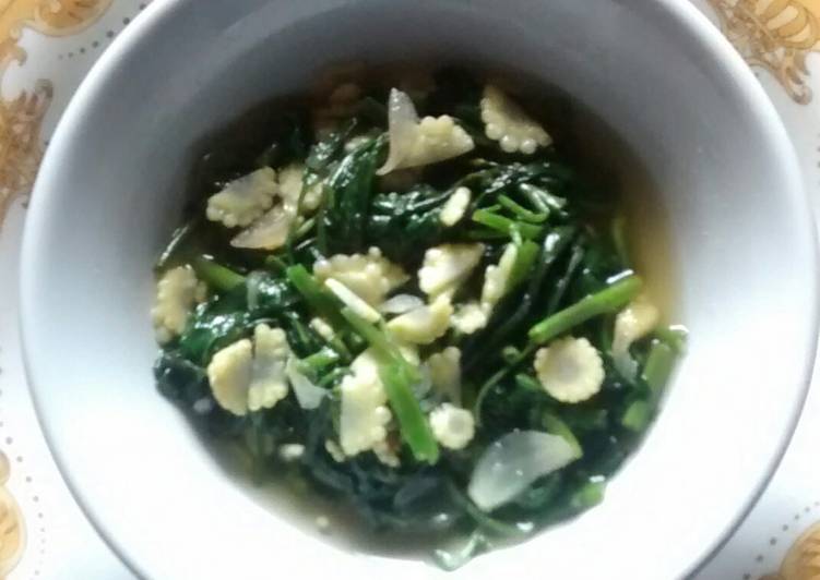 Tumis kangkung putren