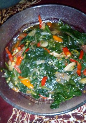 Foto resep Tumis kuah hijau daun