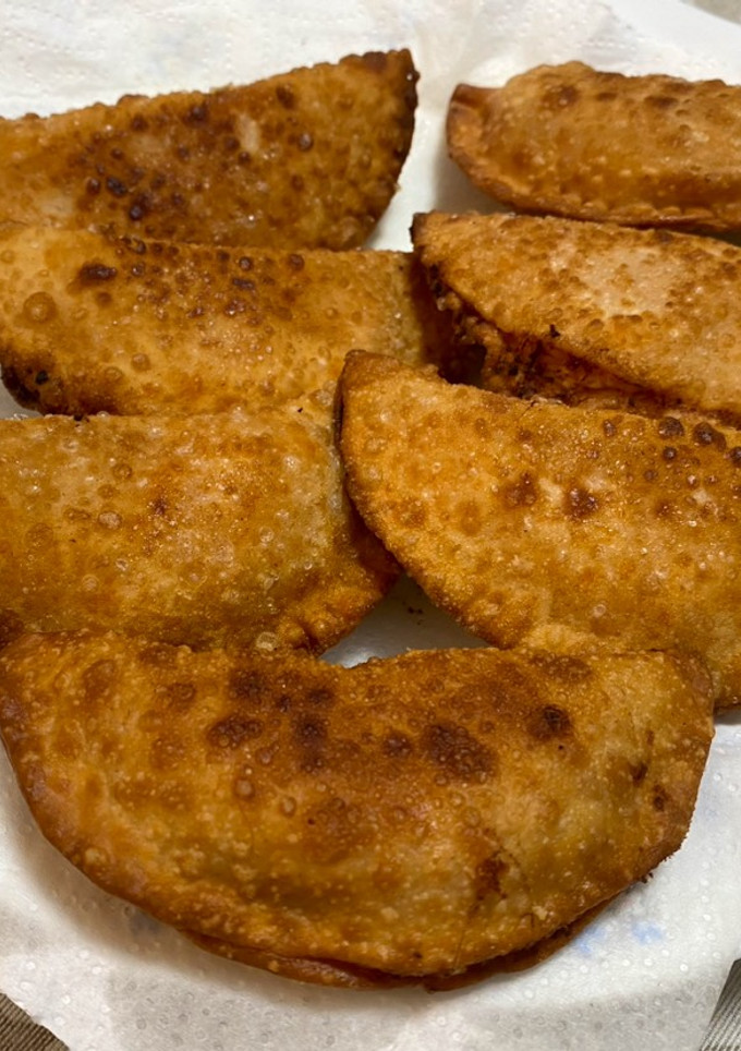 Una foto de Empanadillas de atún y huevo