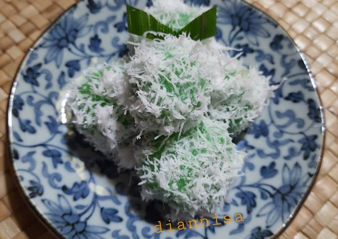 Klepon tepung ketan