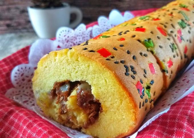 Beef Floss Roll Cake