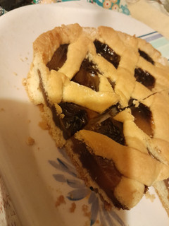 Una foto de Pasta frola de dulce de batata c/chocolate