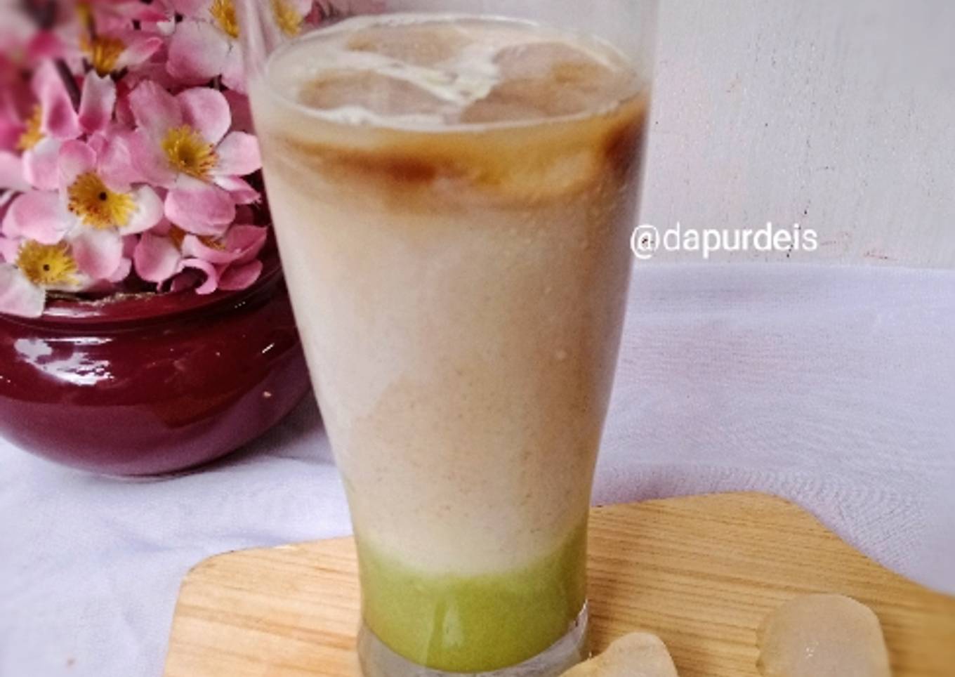 Matcha Milk Coffee Ice
