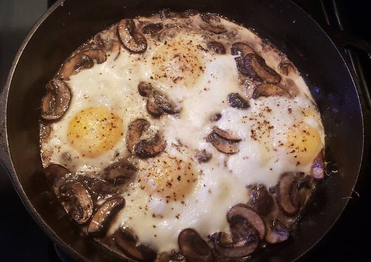 Recipe of Super Quick Baked Eggs with Mushrooms and Cheese