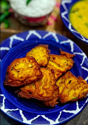 বেগুনি(beguni recipe in Bengali) রেসিপির প্রধান ছবি