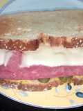 Sándwich de Pastrami "Estilo Nueva York"
