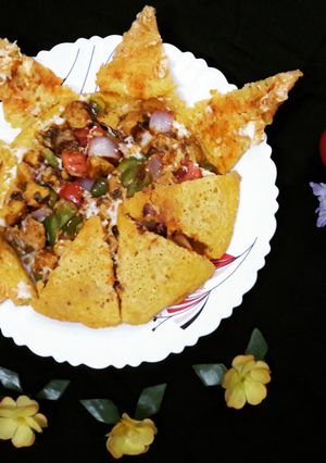 মুগ ডালের পিজ্জা(moog daler pizza recipe in Bengali) রেসিপির প্রধান ছবি