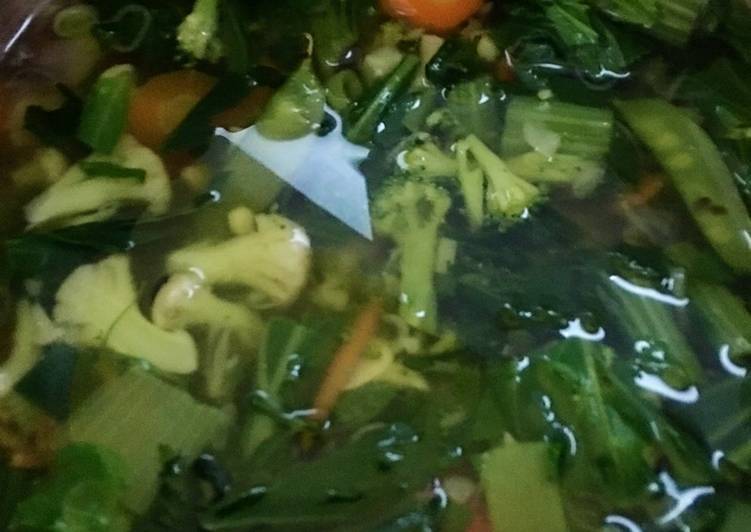 Resep S. Sayur Mayur Serba Hijau Kuah 🥗🥦🥬 yang Enak