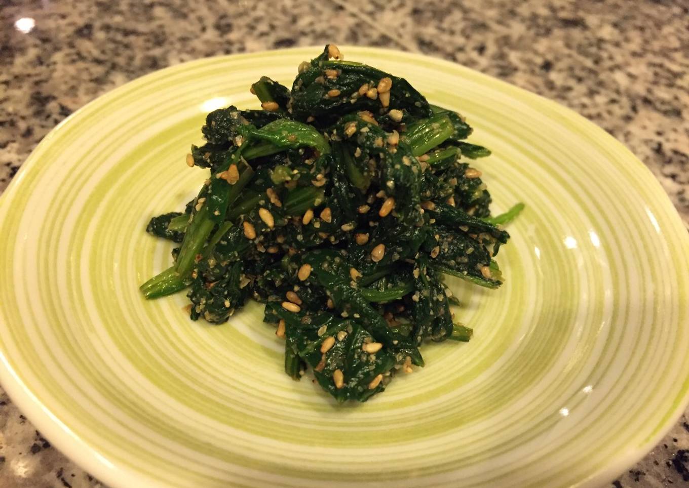 Japanese Spinach with sesame sauce(Goma ae)
