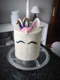 Tarta de Unicornio arcoíris (layer cake)