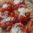 Tomates con mantequilla de albahaca