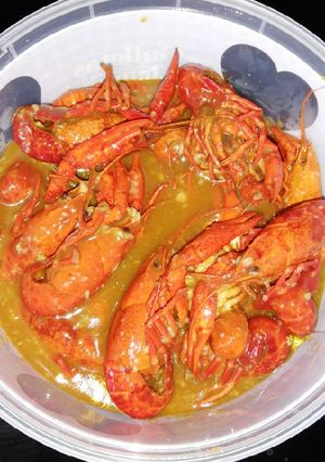 Una foto de Cangrejos de río en salsa "Isabel"