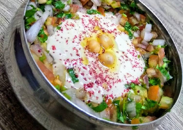 Step-by-Step Guide to Make Favorite Baba ganouj salad compliment with vegetables