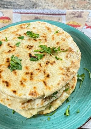 Φωτογραφία της συνταγής Περσικές πίτες naan με ελαιόλαδο και μαϊντανό