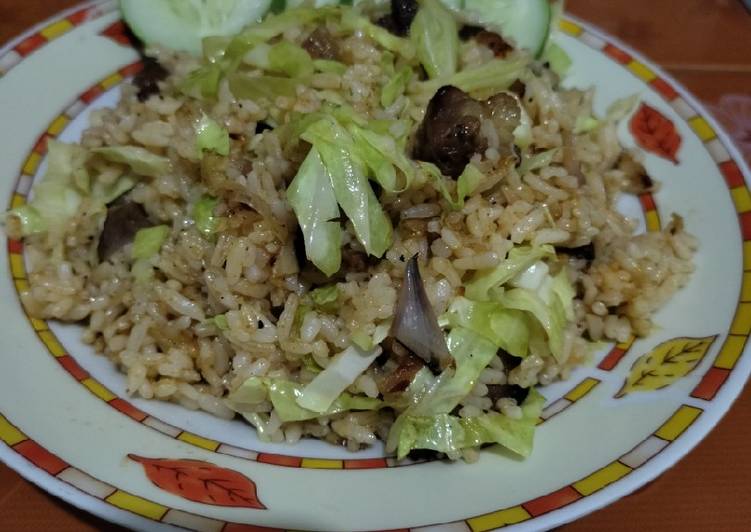 Bagaimana Menyiapkan Nasi goreng sate, Lezat