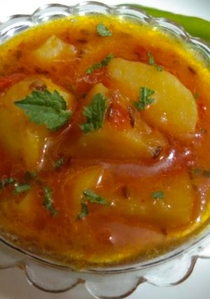 A picture of Gravy Aloo.
