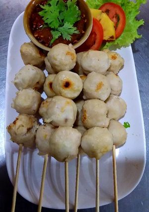 รูปของ น้ำจิ้มโจรเผ็ดๆ กินกับ ลูกชิ้นเอ็นไก่