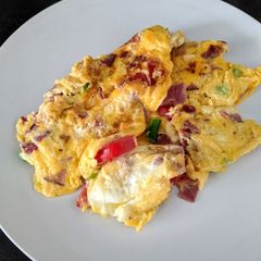 A picture of Eggs omelette.