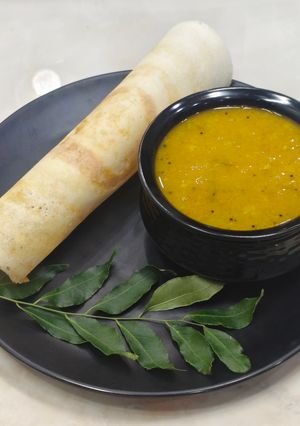 A picture of Veg sambhar.