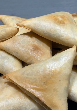 A picture of Crunchy Simple Beef Samosas/ Sambusa Recipe.