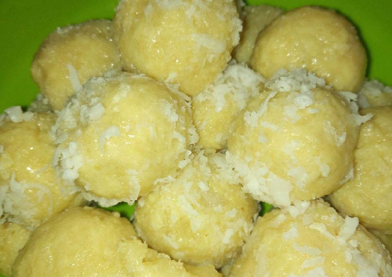 Simple Indian ladoos