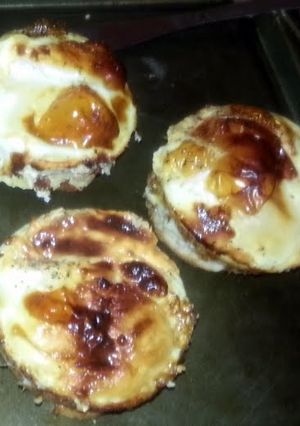 A picture of morning biscuit.