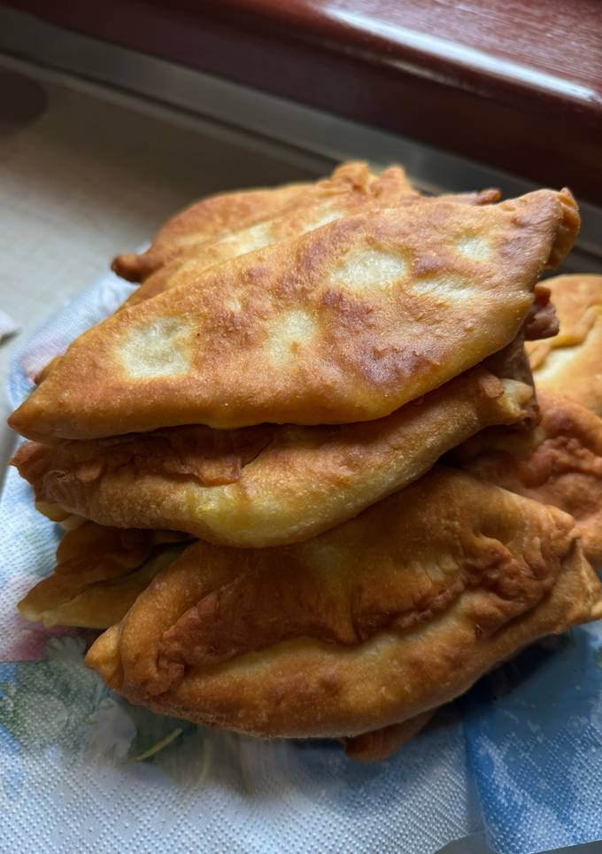 Пиріжки з картоплею