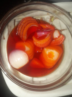 A picture of Vinegar onion.