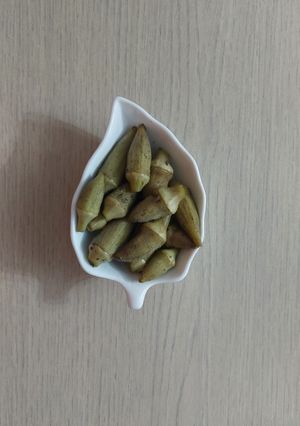 عکسی از دستور ترشی بامیه