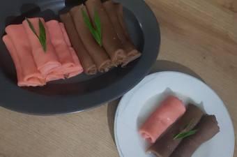 Cara Bikin Dadar Gulung Kuah Santan Istimewa