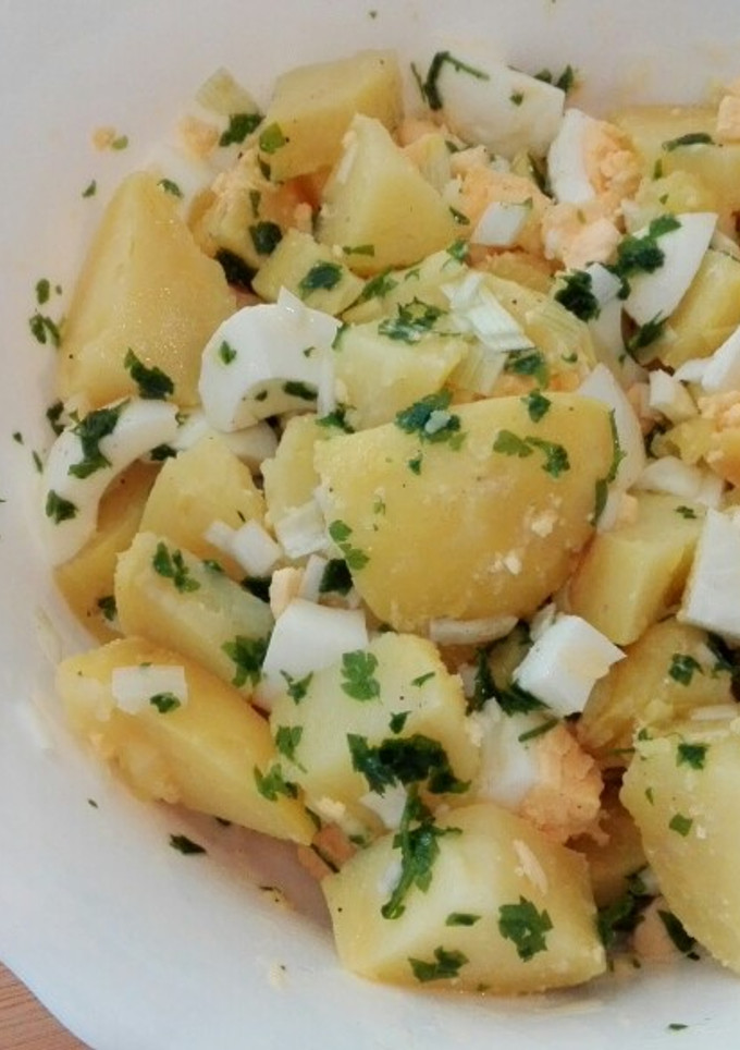 Una foto de Patatas aliñadas