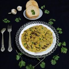 A picture of Creamy Mushroom.