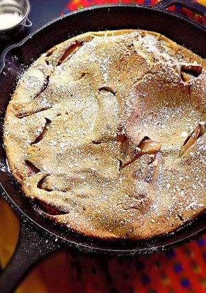 A picture of Whole Wheat Cinnamon Spiced Apple German Pancake.