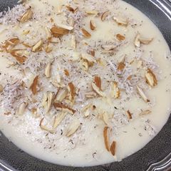 A picture of Firni (kheer).