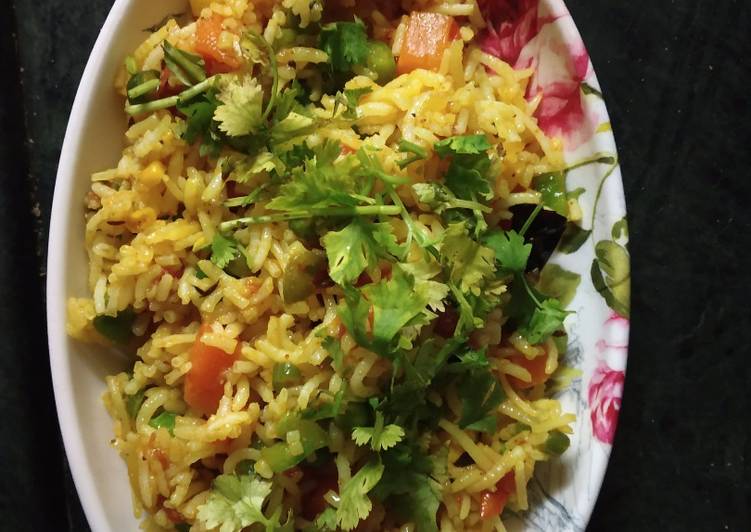 Simple Way to Make Favorite Corn and capsicum pulao