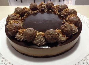 Una foto de Tarta de Nutella y Ferrero Rocher