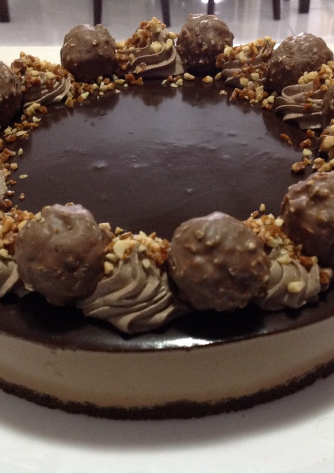 Una foto de Tarta de Nutella y Ferrero Rocher