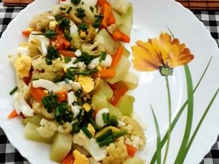 Salada de legumes cozidos no vapor